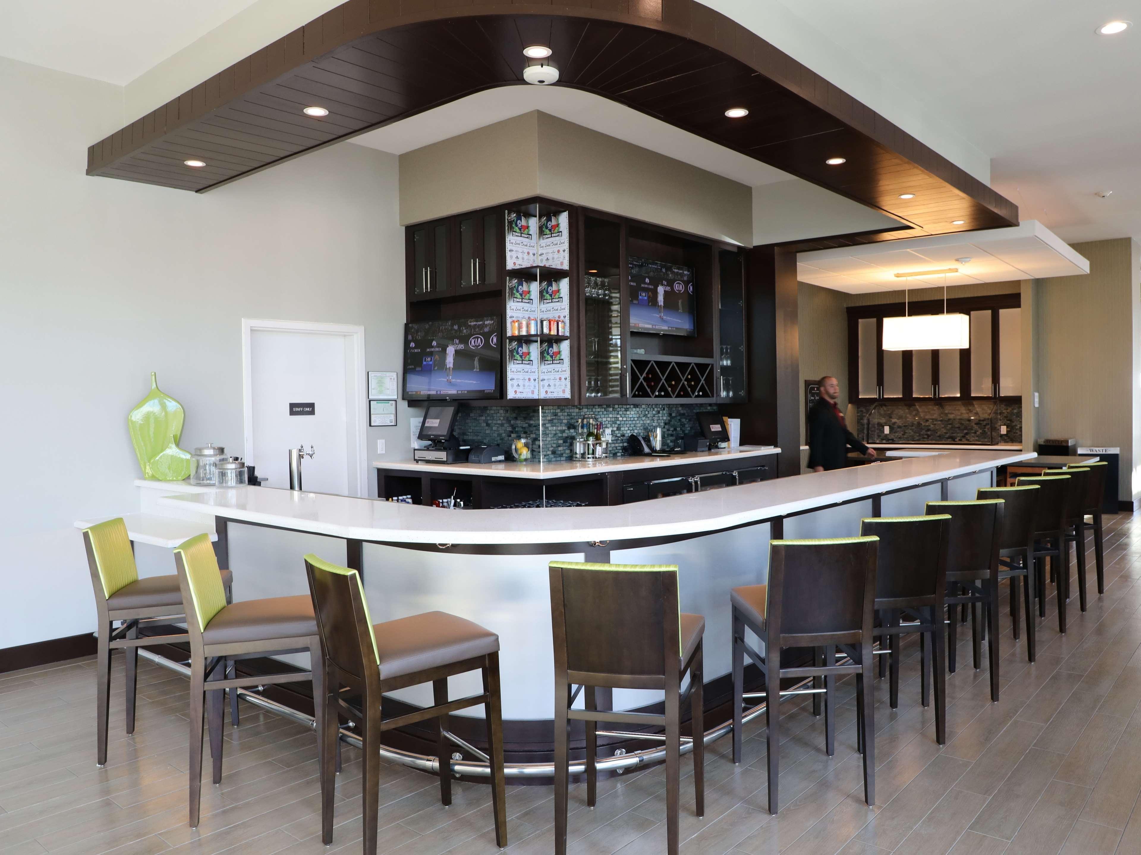 Hilton Garden Airport Austin